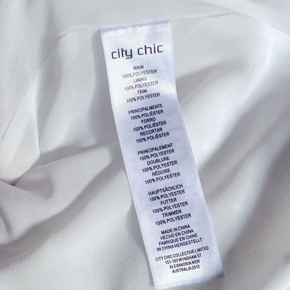 CITY CHIC Elegant White Lace Trim PLUS SIZE Sleeveless Top Size 18 Like New Chic - Picture 8 of 12